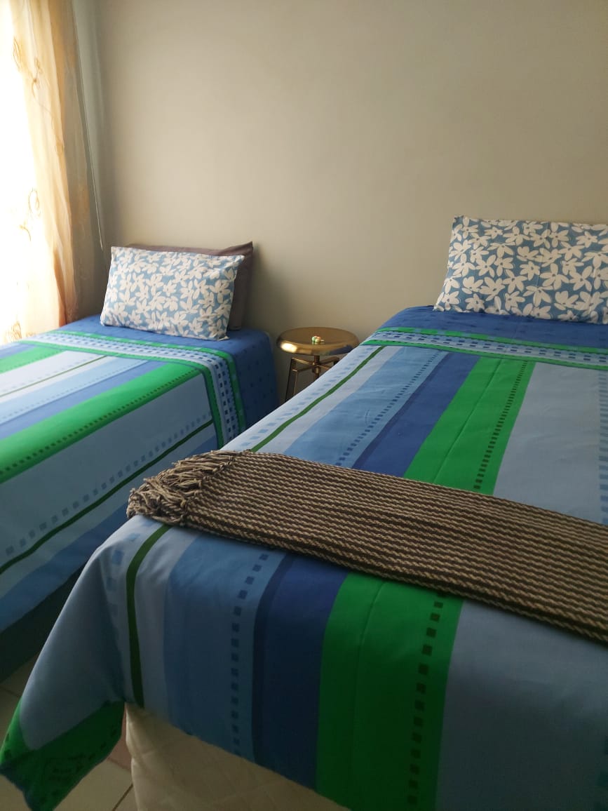 2 Bedroom Property for Sale in Kidds Beach Eastern Cape